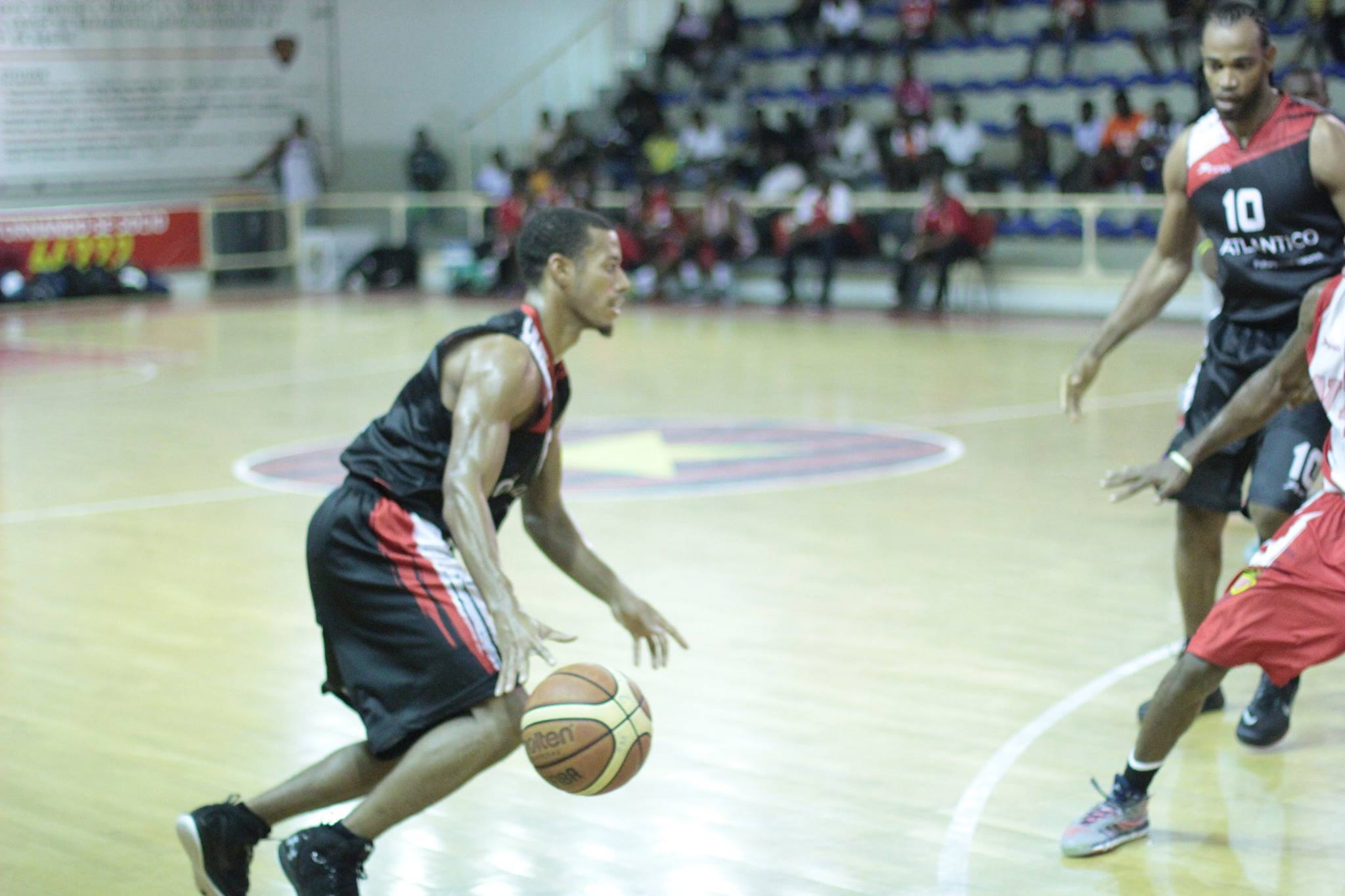 Clube Desportivo 1º de Agosto - Basquetebol: D´Agosto vence o Vila Clotilde  por 102–65