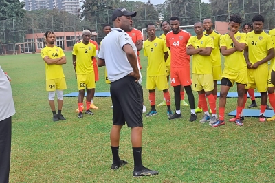 D&#039;Agosto em Benguela para participar no torneio “Amizade”, em futebol