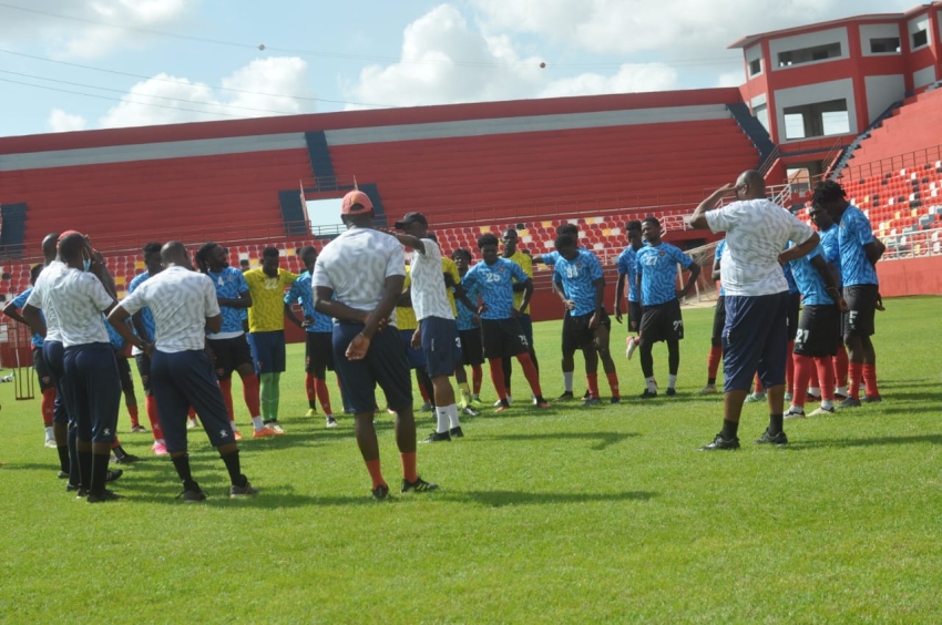 PARABÉNS PRIIIIICRIE E - Clube Desportivo 1º de Agosto